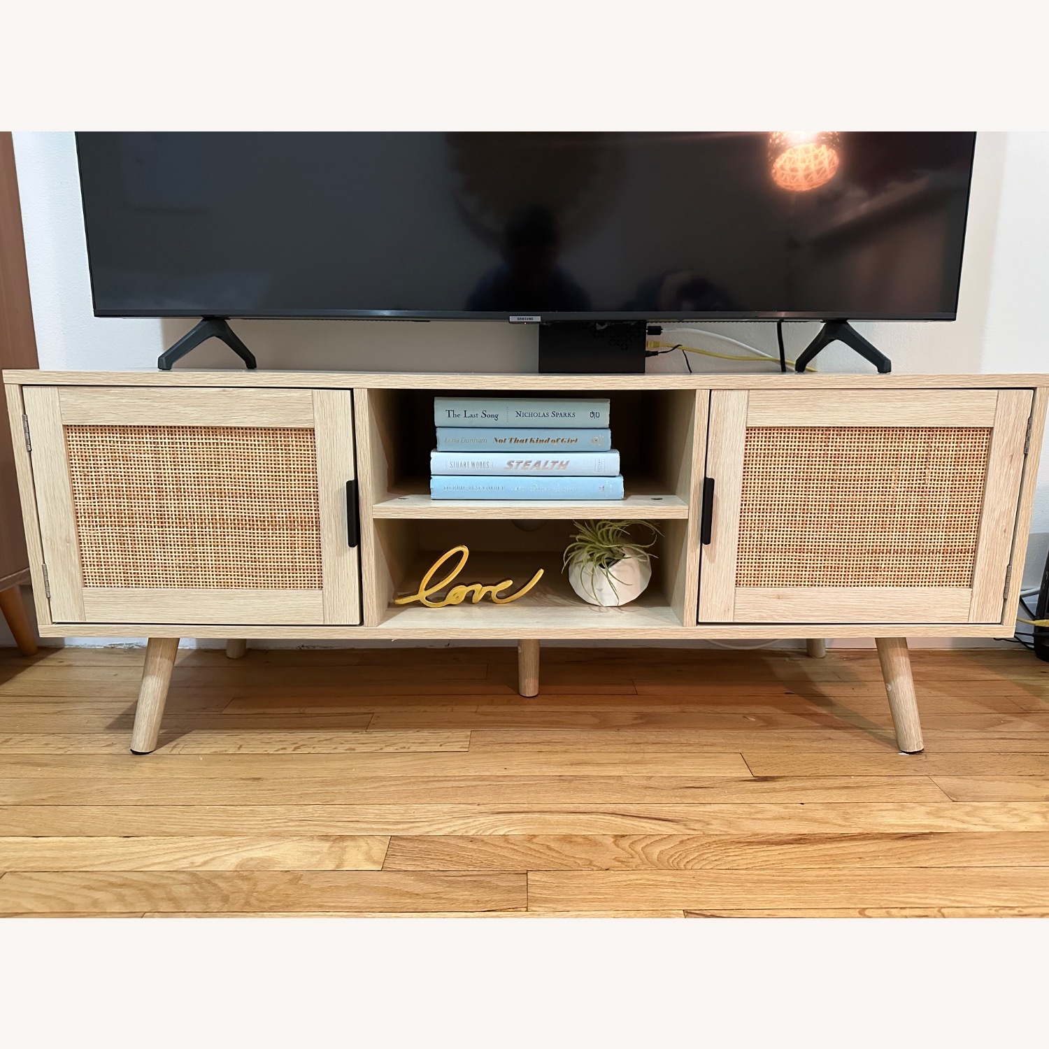 Anmytek TV Stand - image-1