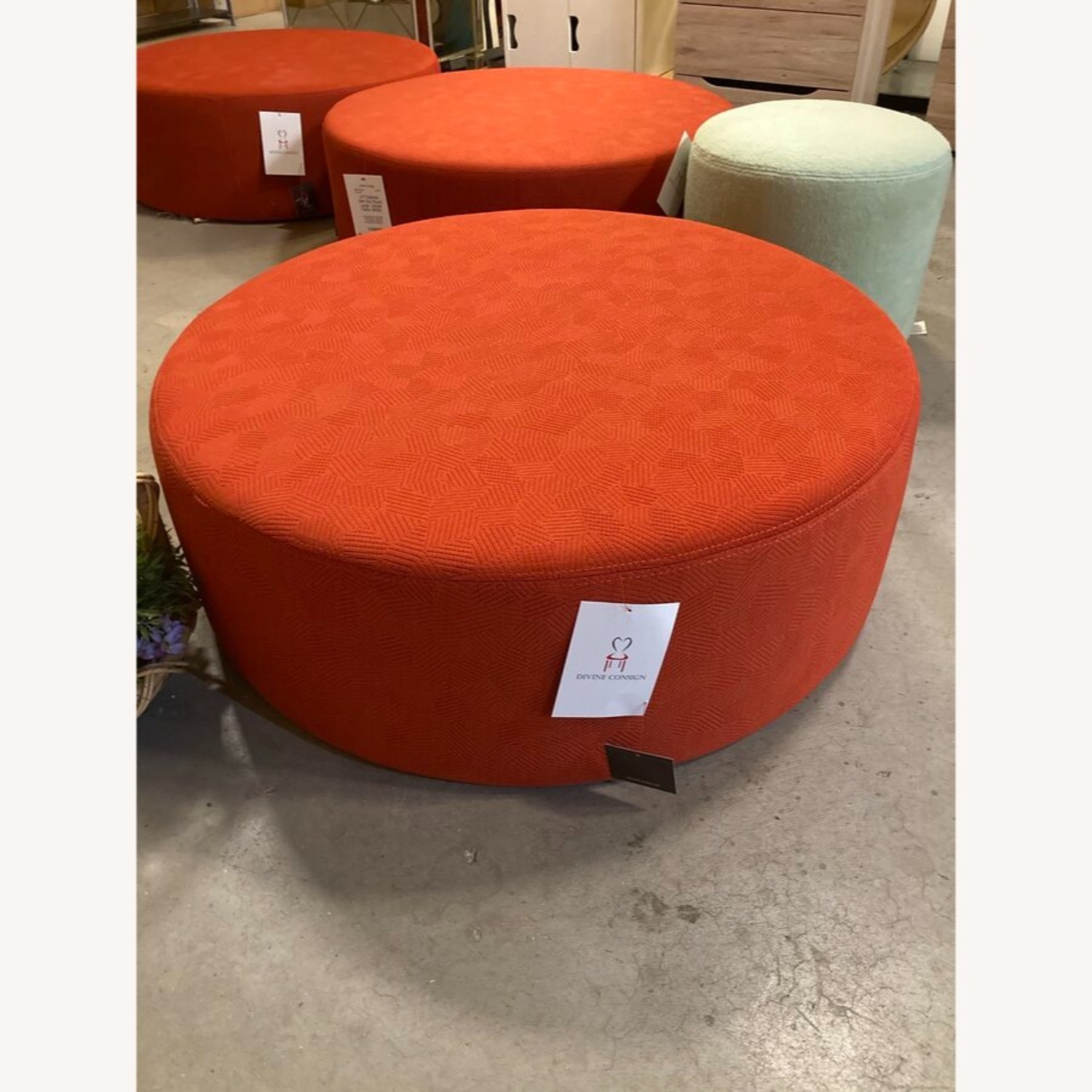 Hem Bon Round Large Ottoman Dazzle Flame - image-2