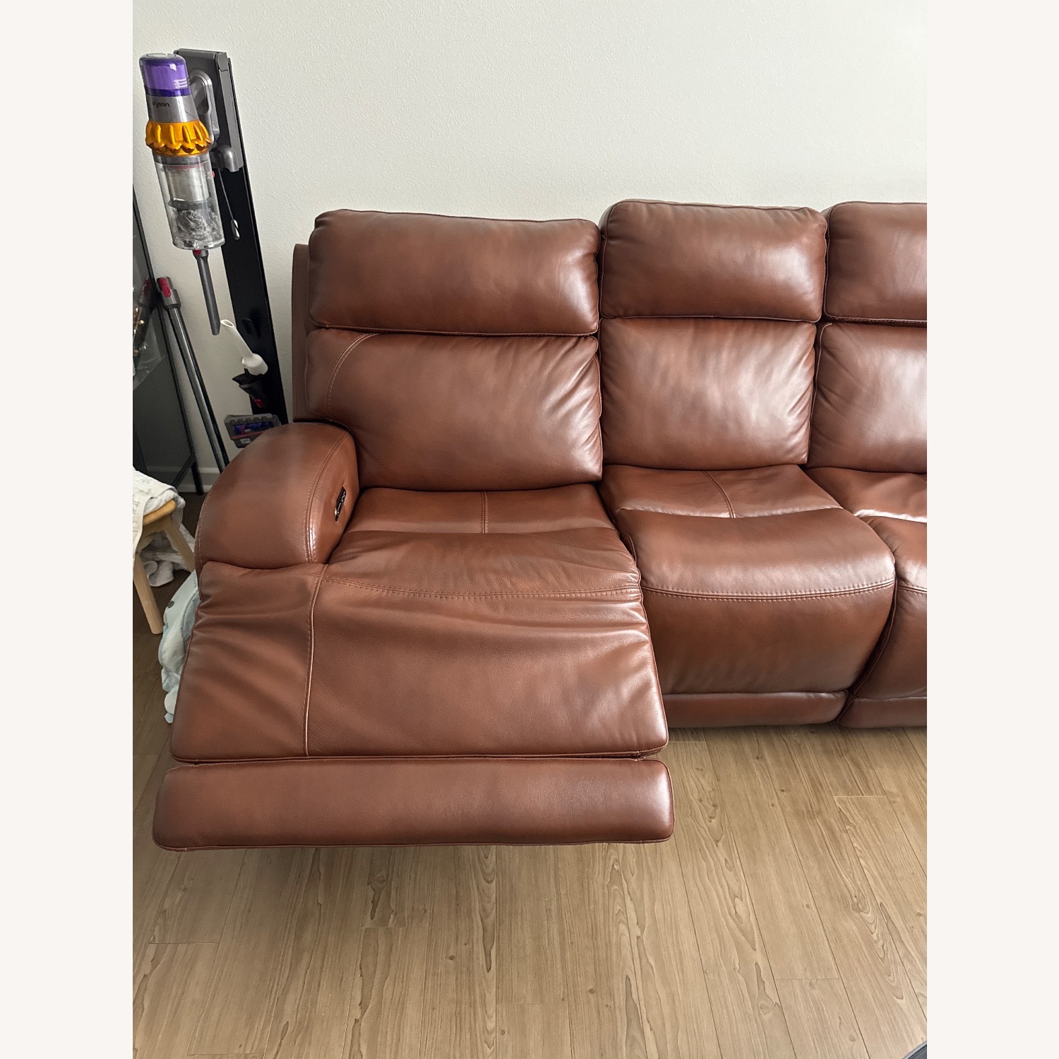 Vintage/Antique Light Brown 3+ Seater Sofa - image-3