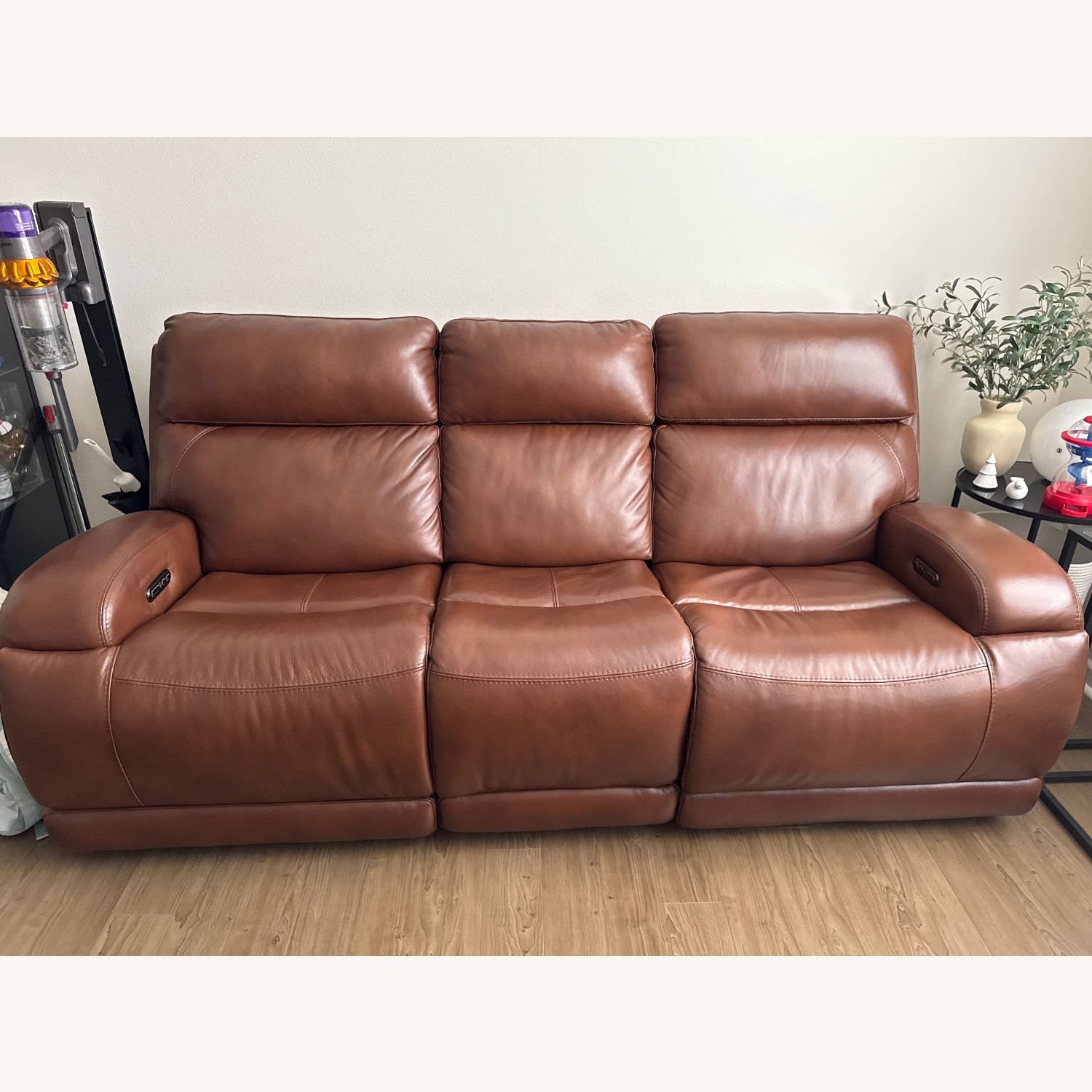 Vintage/Antique Light Brown 3+ Seater Sofa - image-2