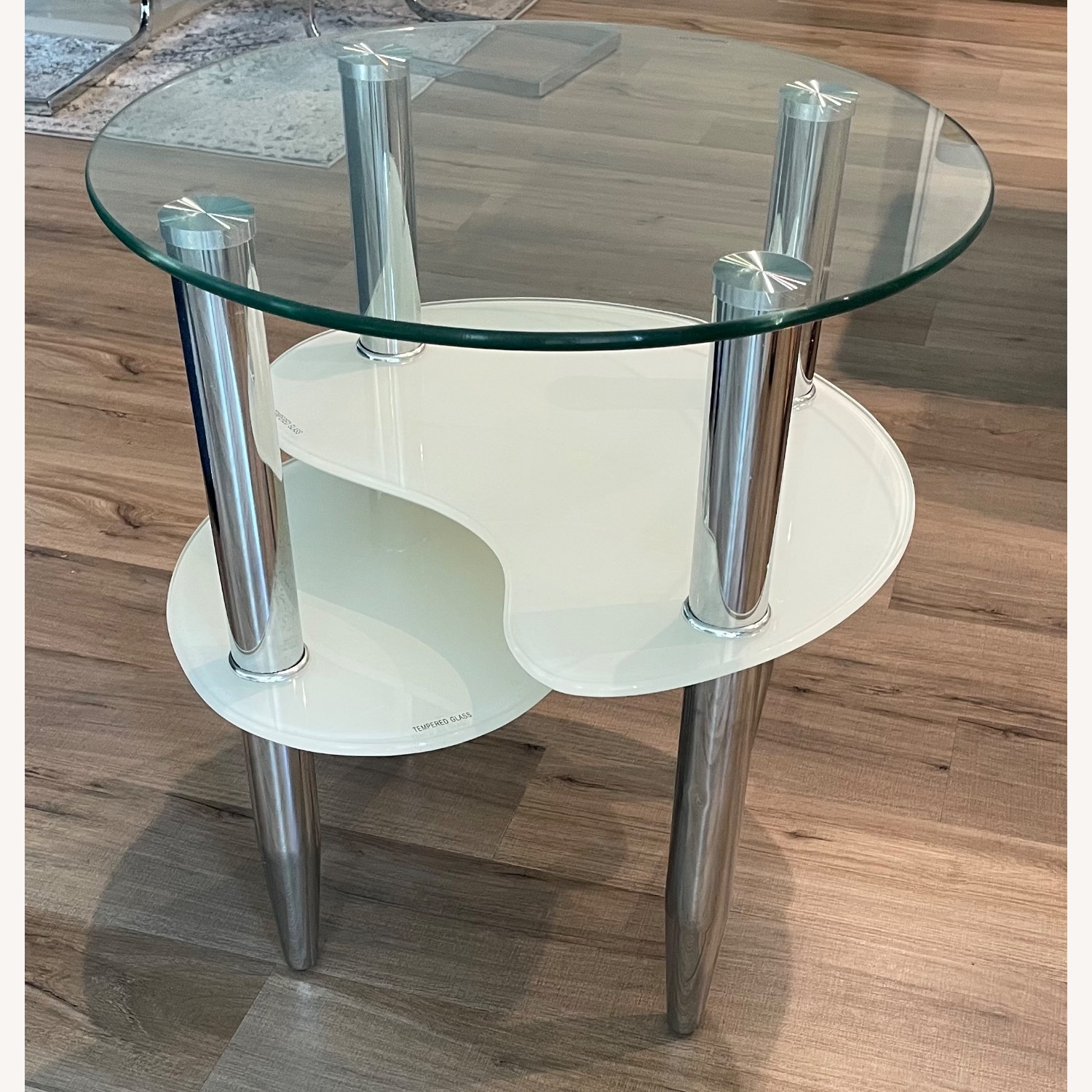 Rooms To Go Brunson Silver End Table - image-2