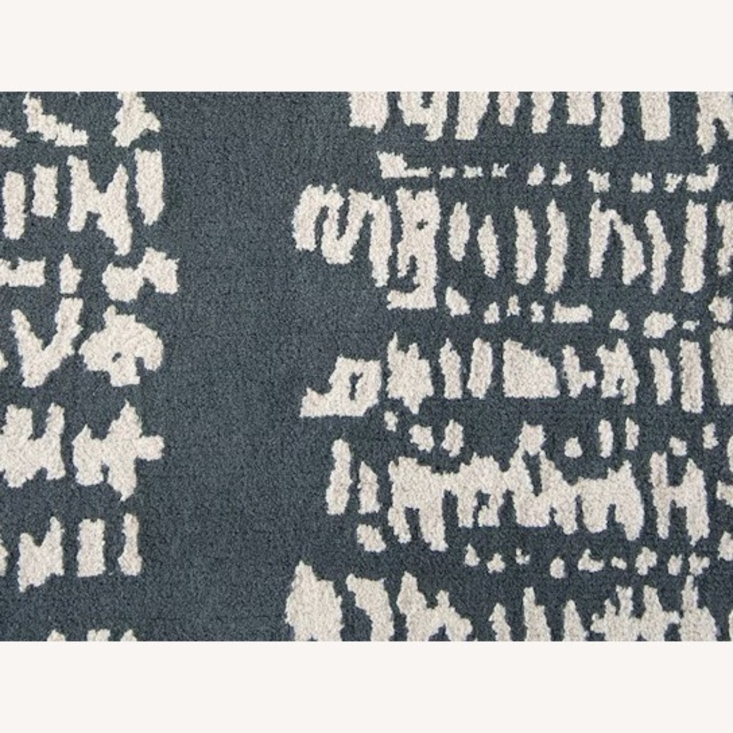 Luxury Performance Rug  - image-1