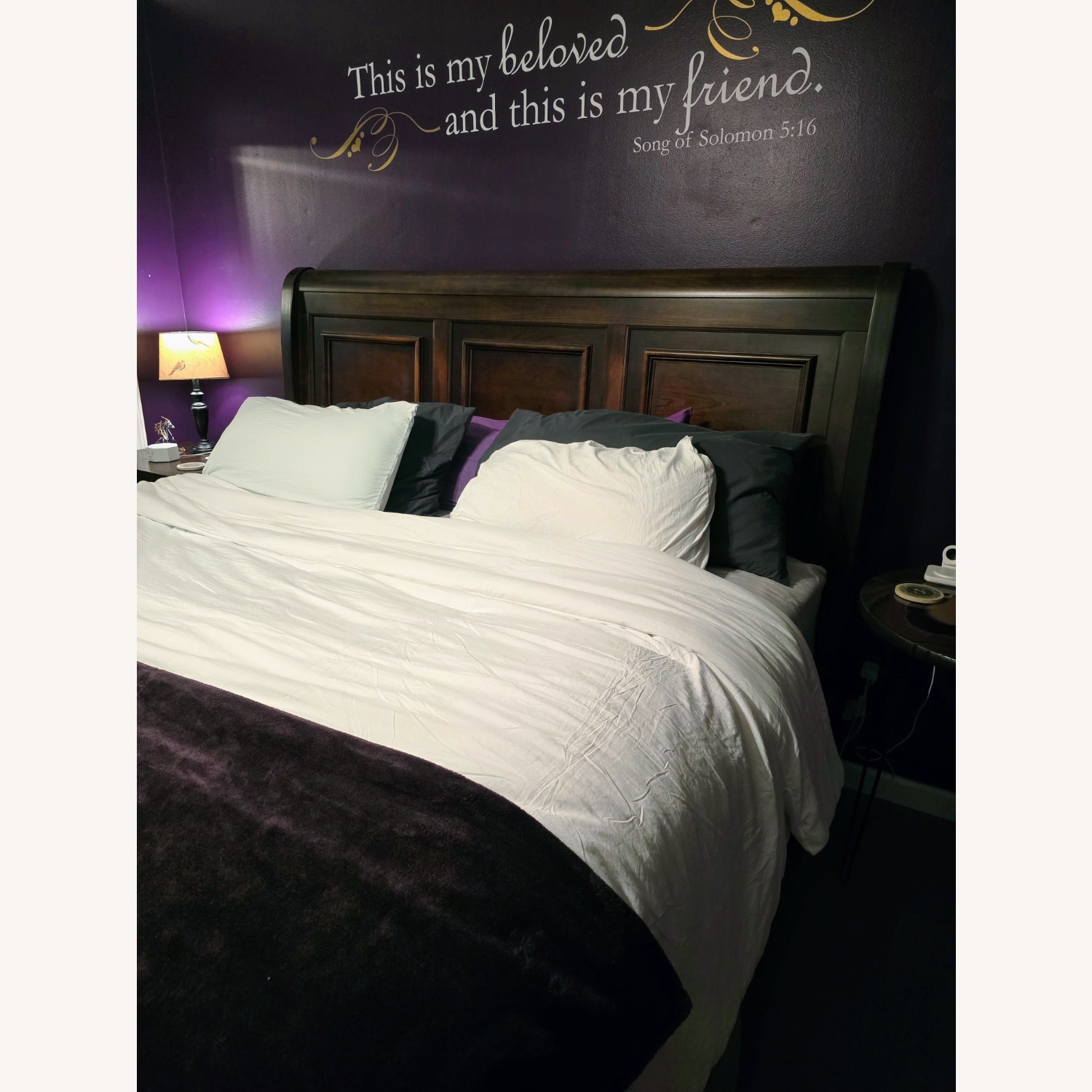 Vaughan Bassett Dark Brown Wood King Bed - image-2