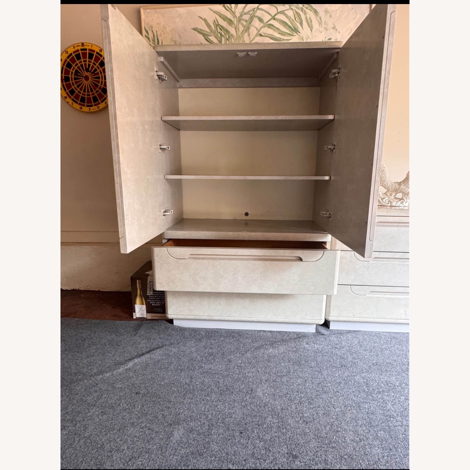 Lane Altavista Armorie - image-1