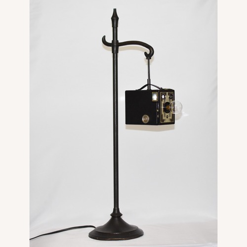 Used Vintage/Antique Black Metal Table Lamp for sale on AptDeco