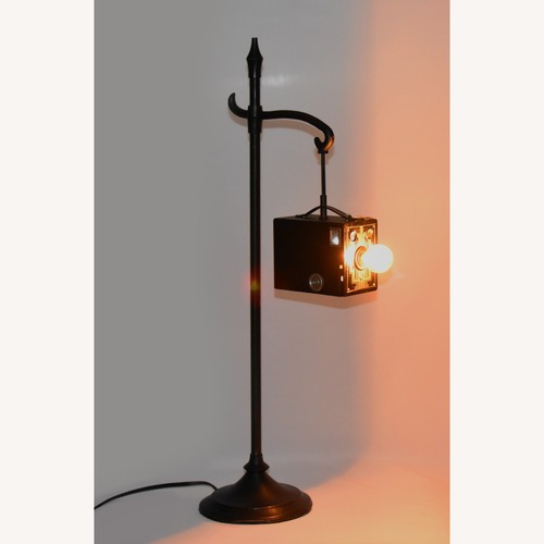 Used Vintage/Antique Black Metal Table Lamp for sale on AptDeco
