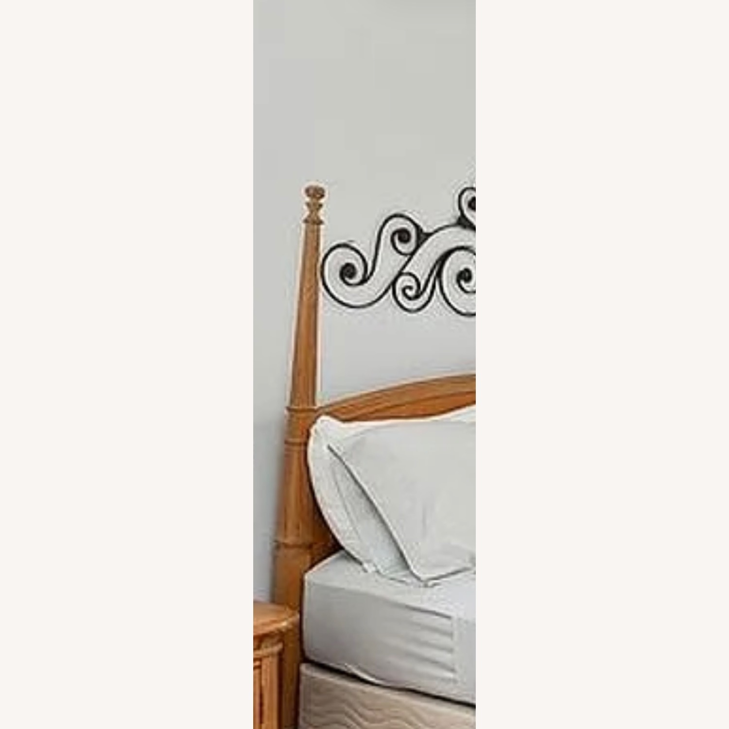 Bernhardt Vintage Bed - image-2