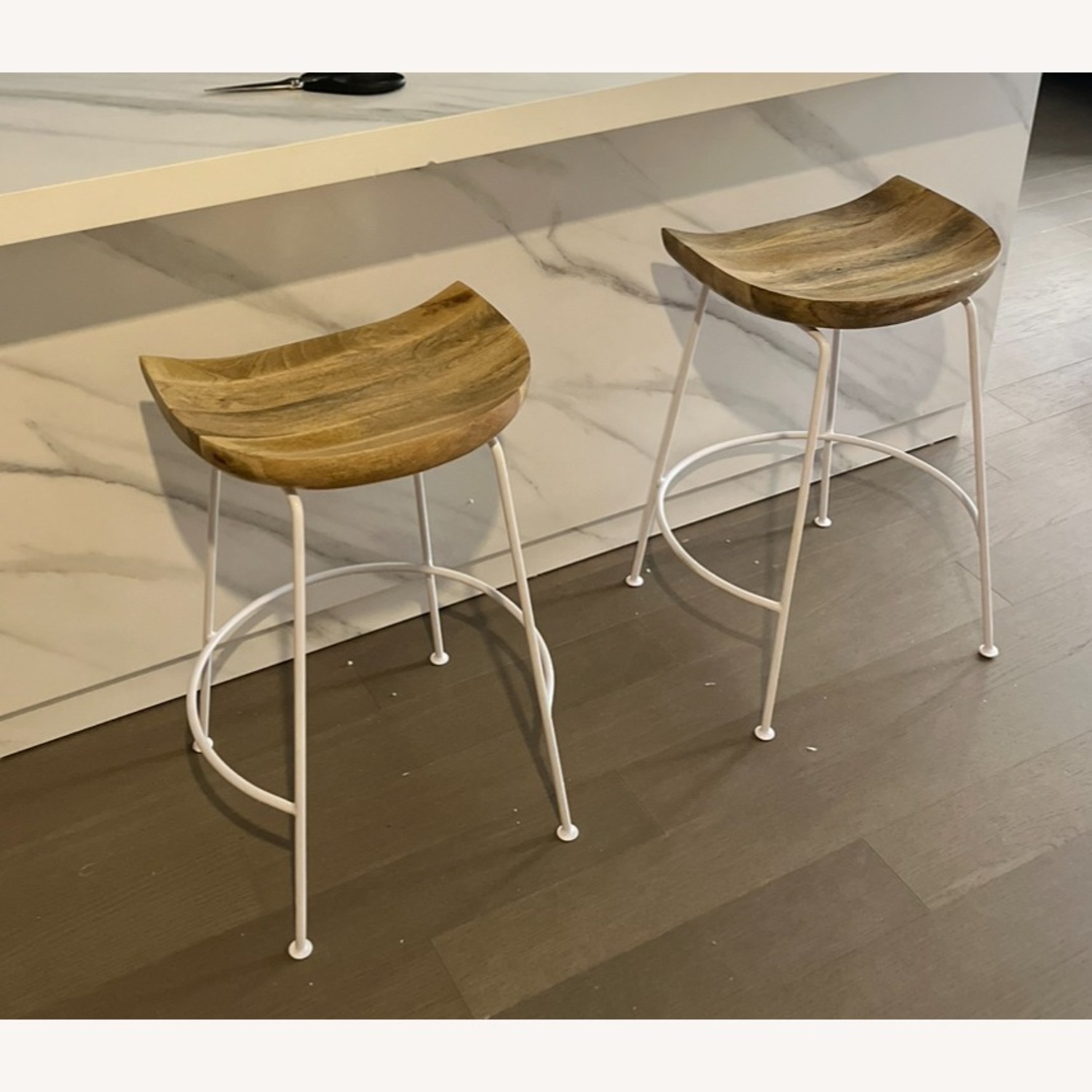 Samanthia Solid Wood Bar and Counter Stool (Set of 2) - image-3