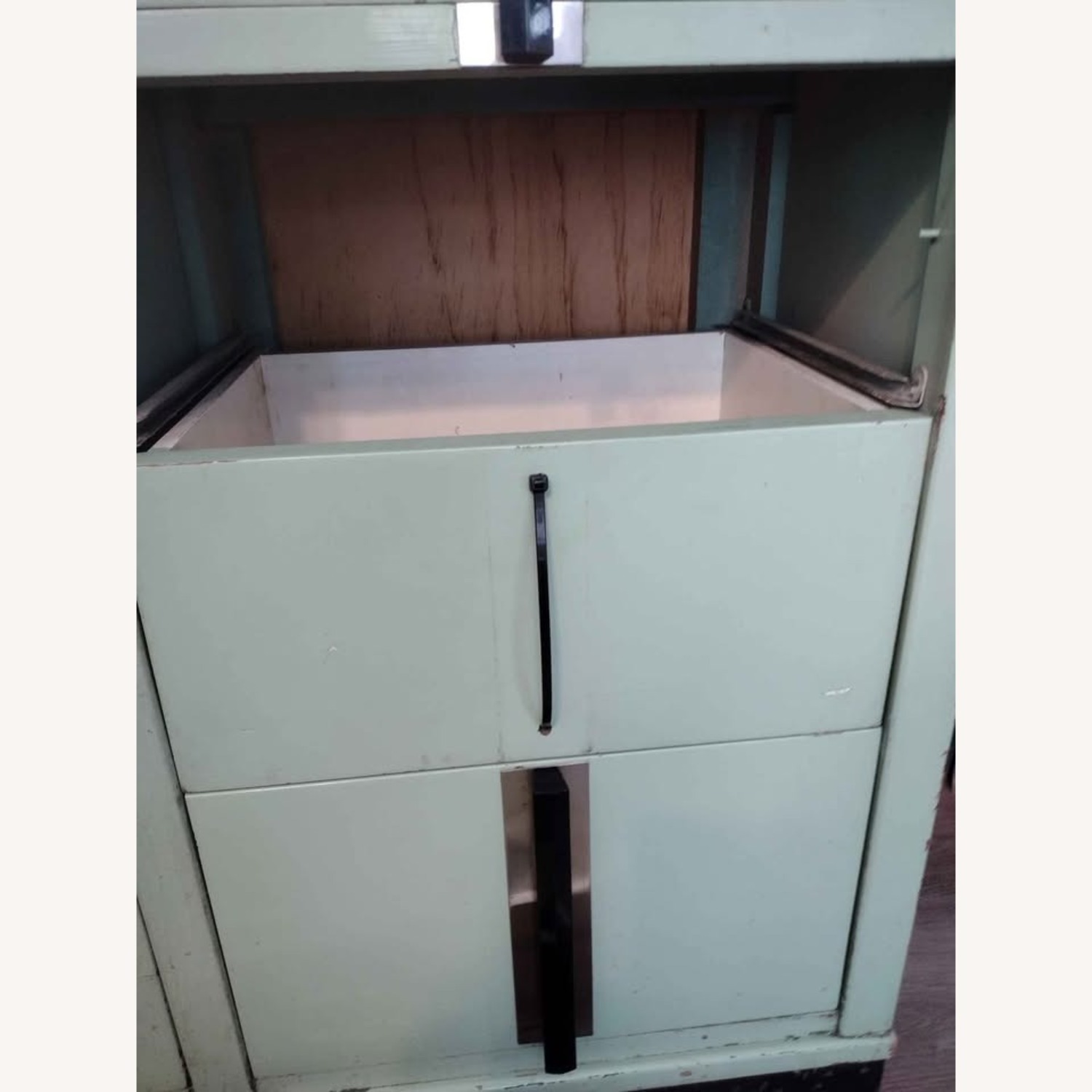 1930s Lt Green Wood 20 Drawer Dental Cabinet - image-7