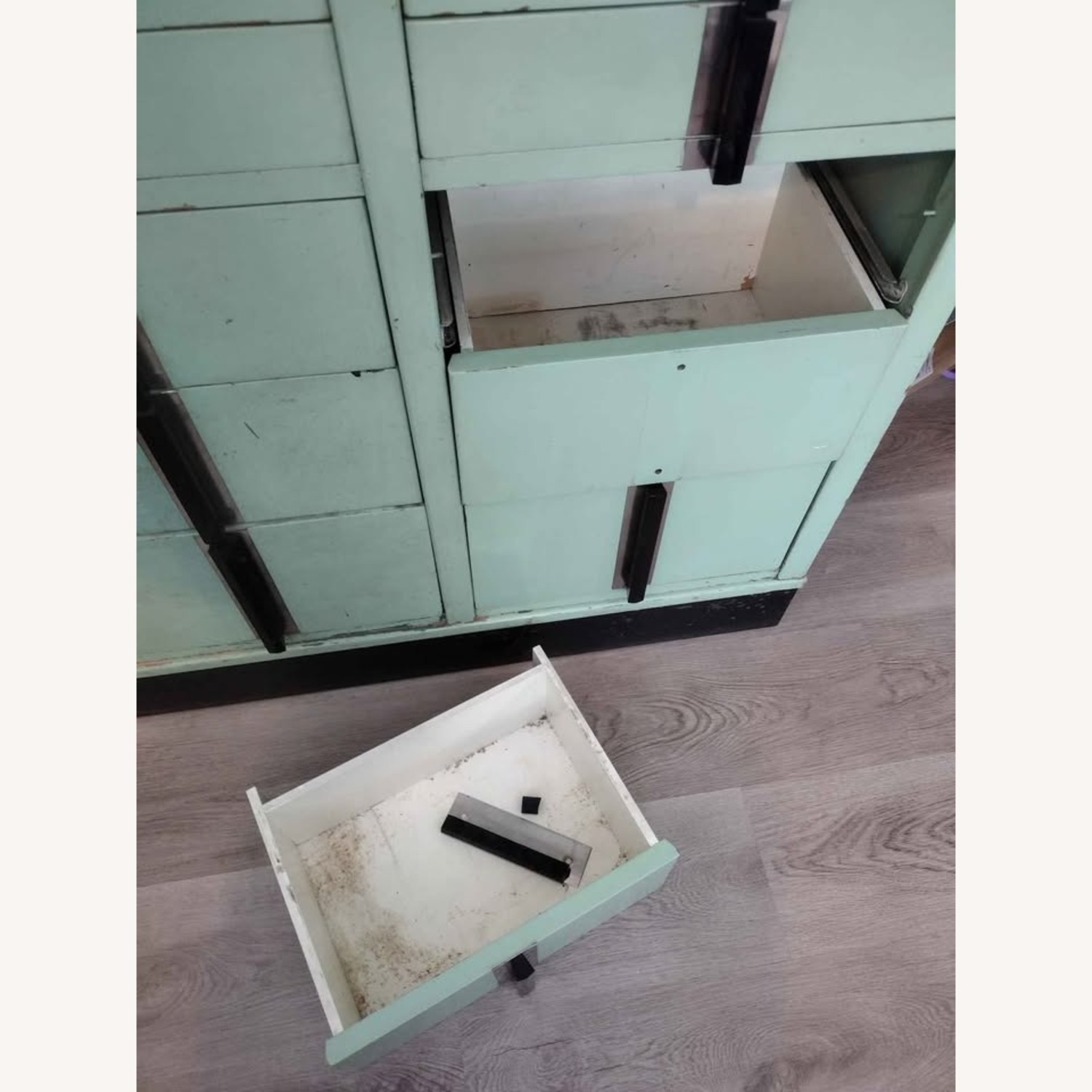 1930s Lt Green Wood 20 Drawer Dental Cabinet - image-9