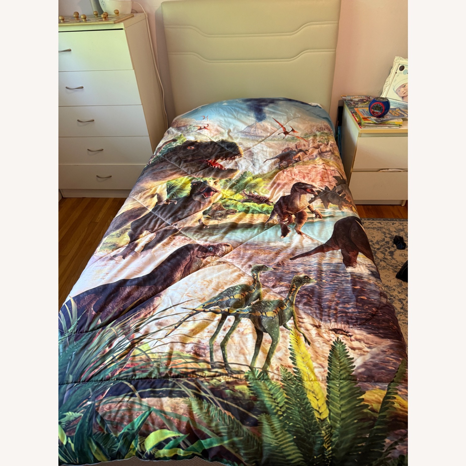 Istikbal Furniture Natural Leather Twin Bed - image-2