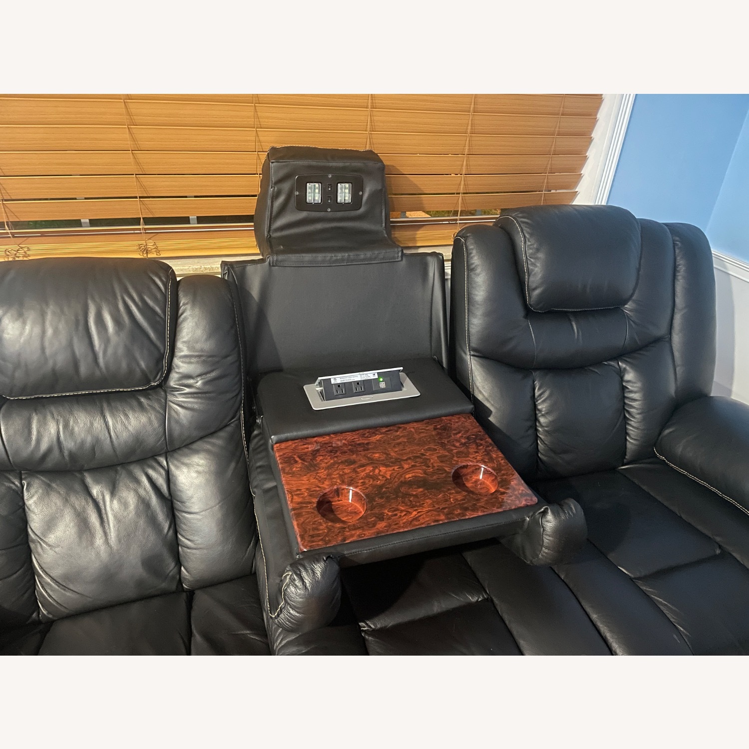 Global Furniture USA Black Leather 3+ Seater Sofa - image-4