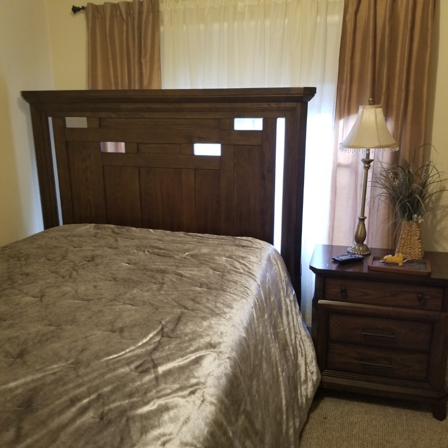 Raymour & Flanigan Dark Brown Wood Queen Bed Frame - image-2