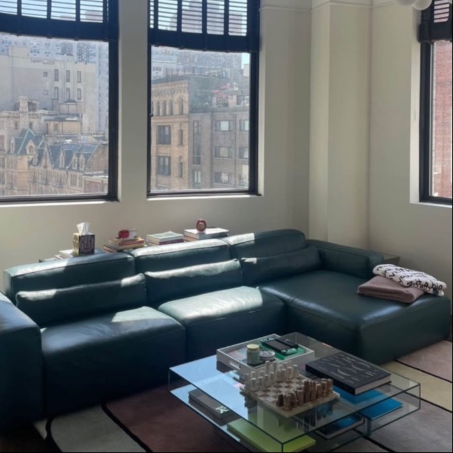 Nicoline Italia Leather 3+ Piece Sectional - image-4