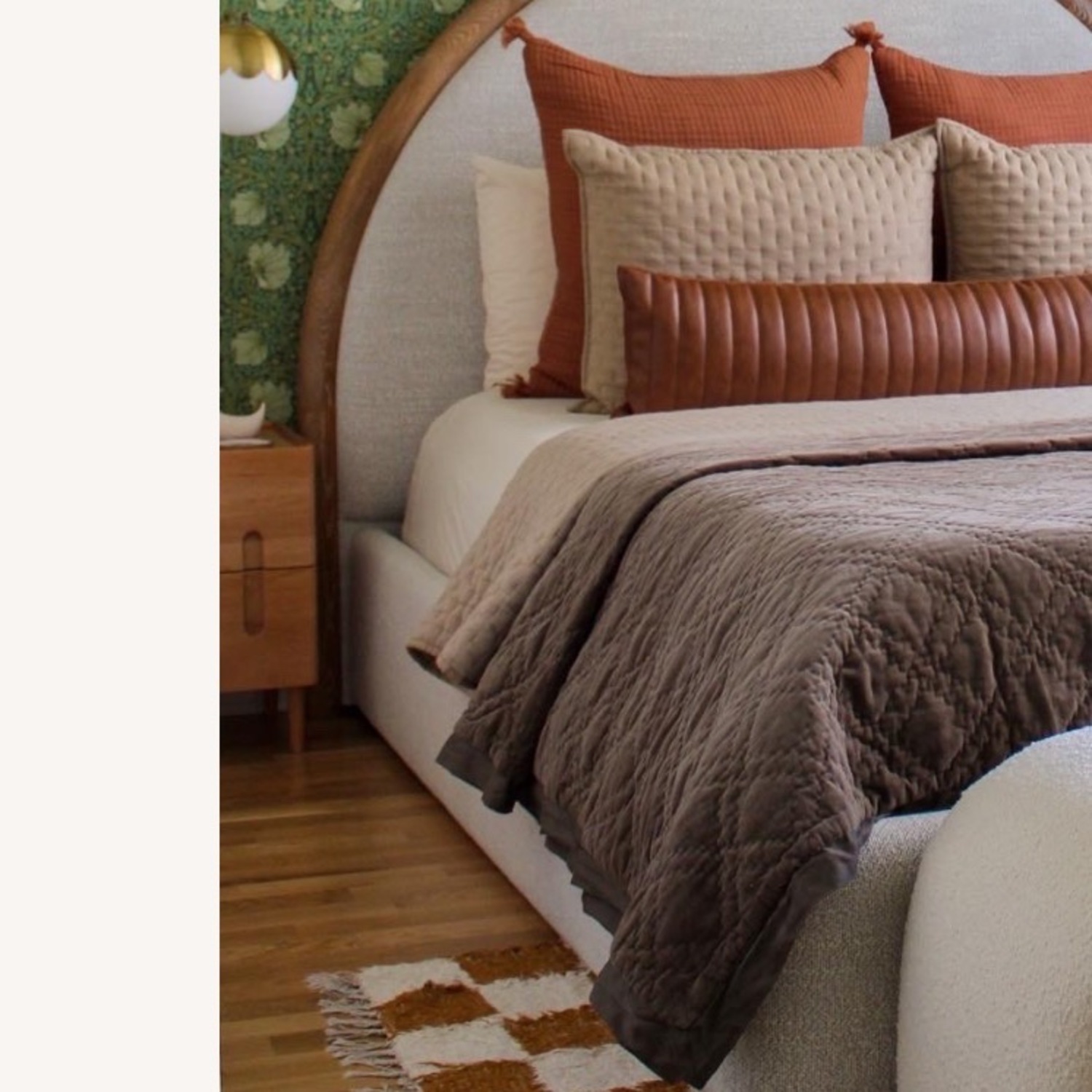 Custom Oak Wooden Nightstands (Set of 2) - image-3