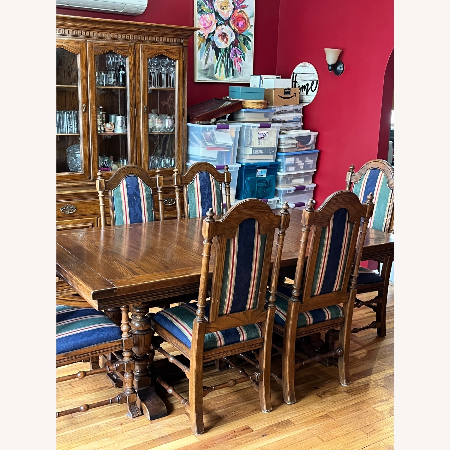Ethan Allen Royal Charter Oak Dining Set - image-6