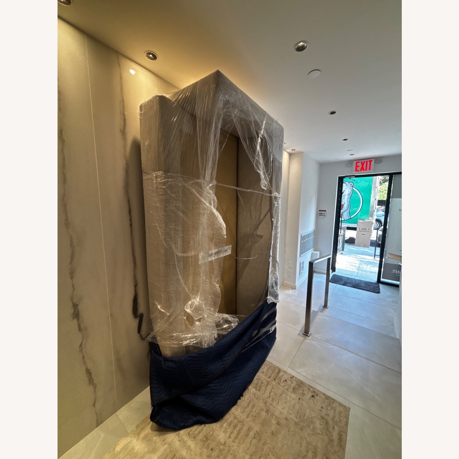 Crate & Barrel Lounge 3+ Seater Sofa - image-1