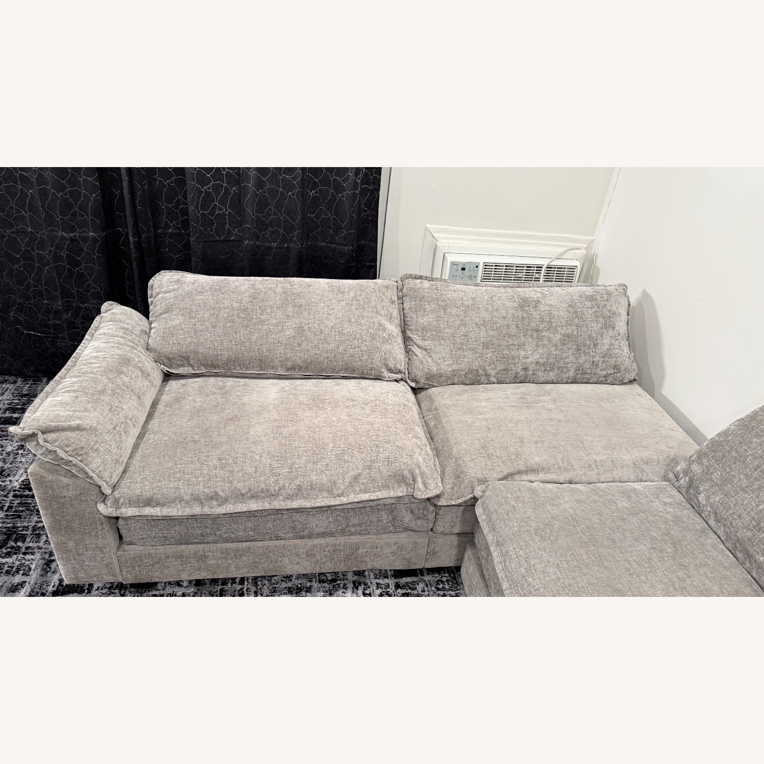 Light Gray 3+ Piece Sectional - image-3