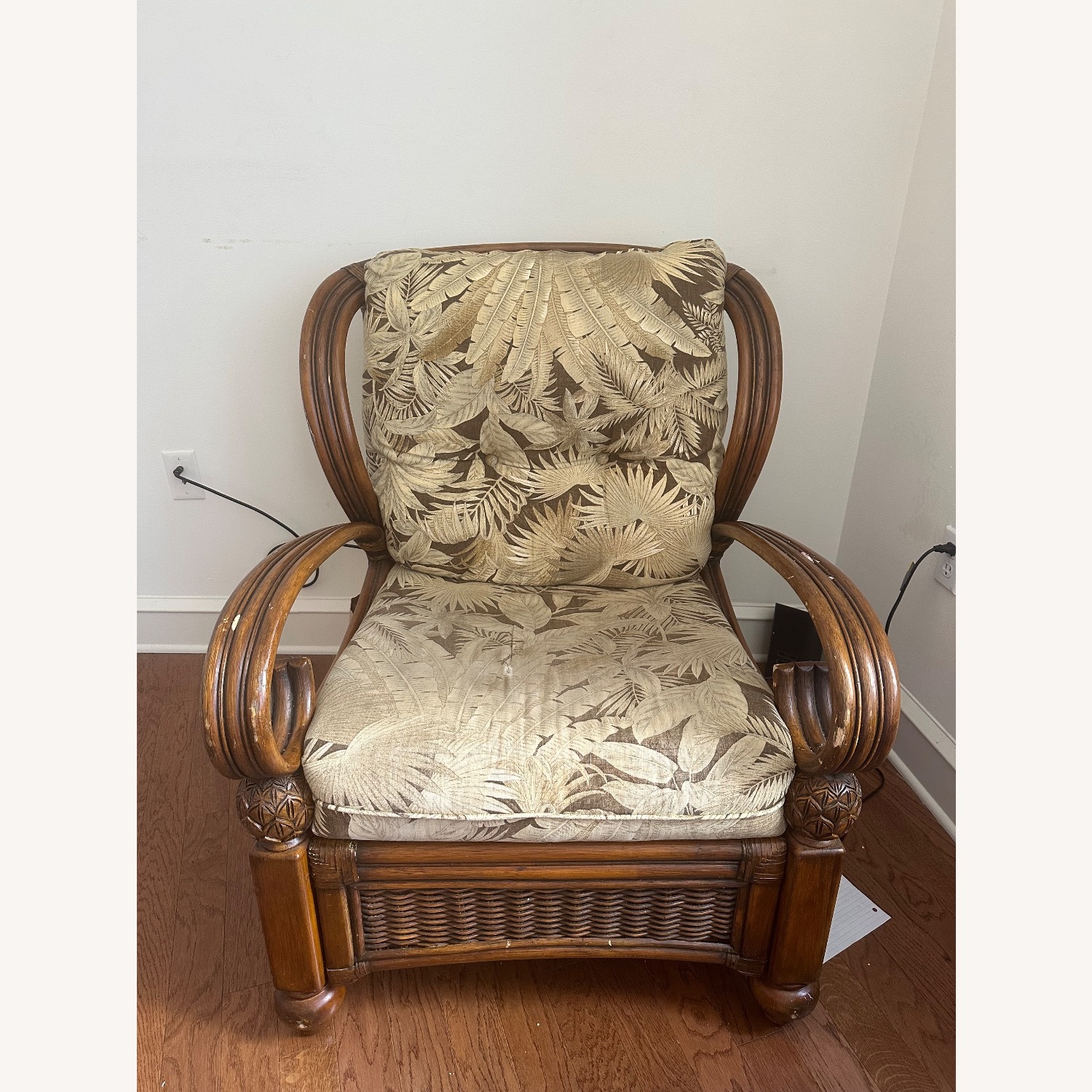 Vintage/Antique Finds White Fabric Accent Chair - image-3