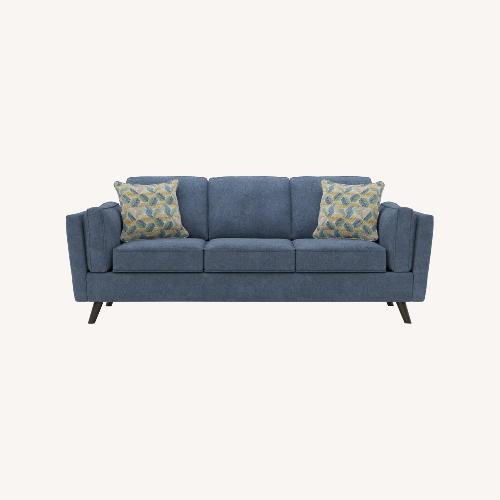 Used Rooms To Go Arlington Couch  for sale on AptDeco