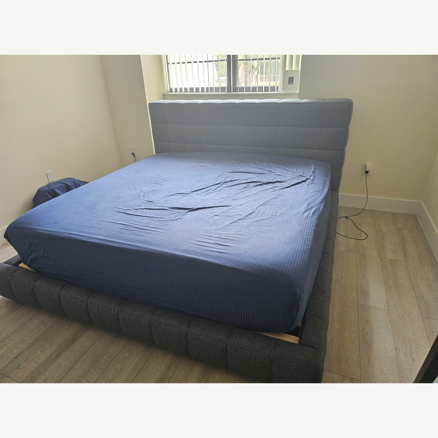 Modloft Thompson Bed - image-1