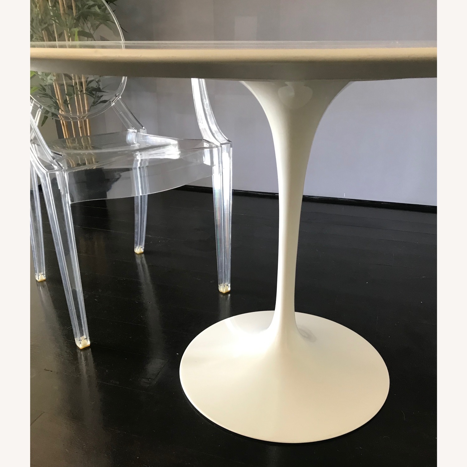 Knoll Eero Saarinen Original Tulip Table - image-4
