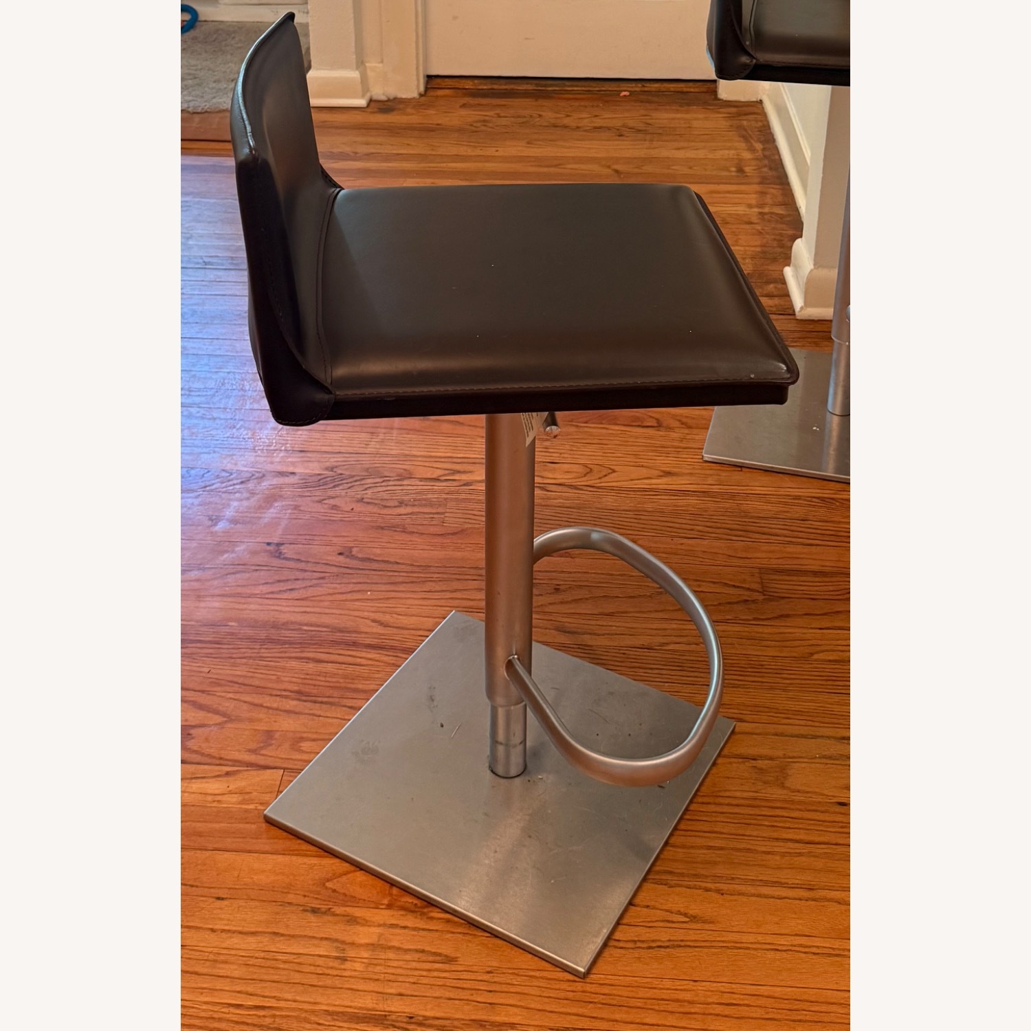 Frag Bottega Piston Stools - image-3