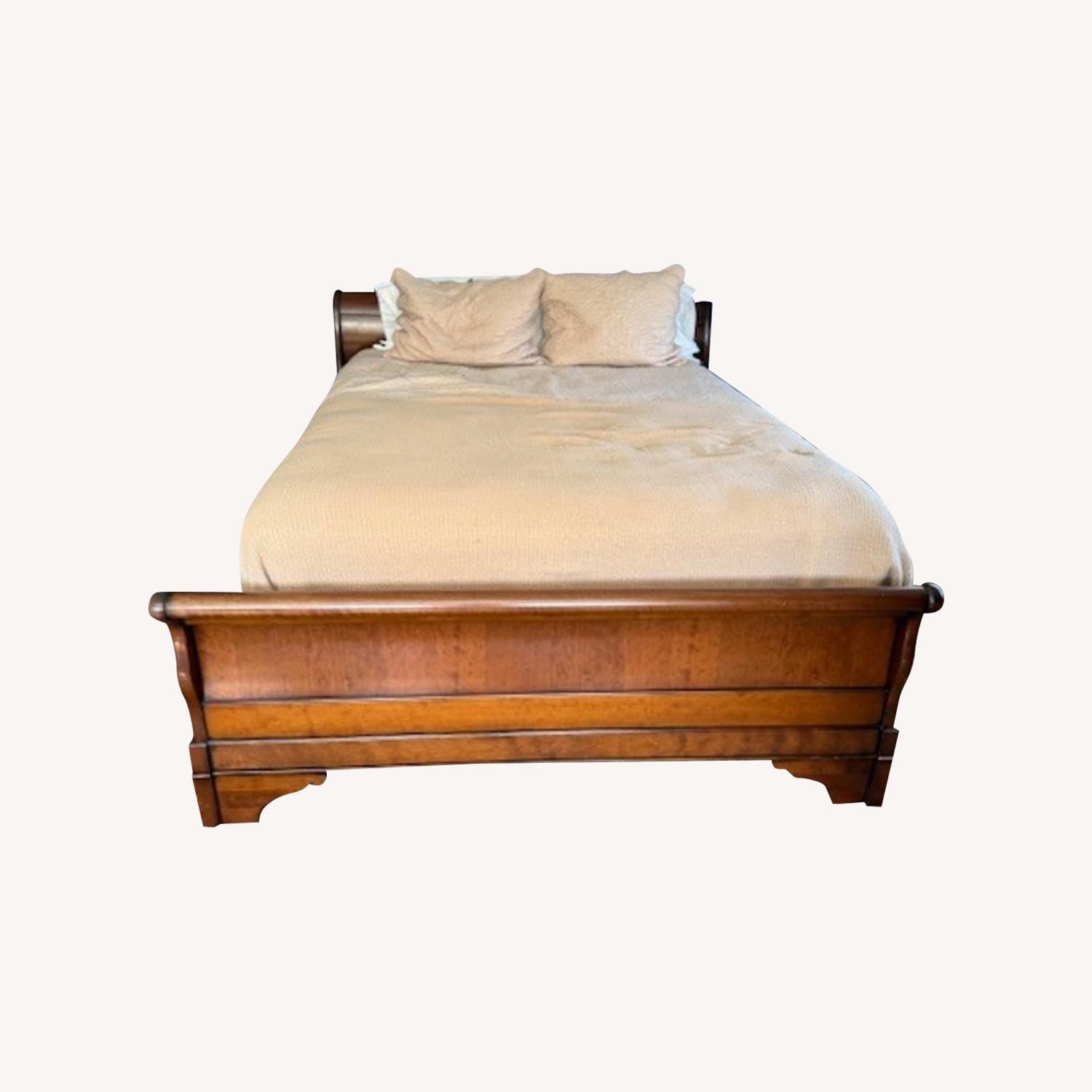 Grange Dark Brown Wood Queen Bed - image-0