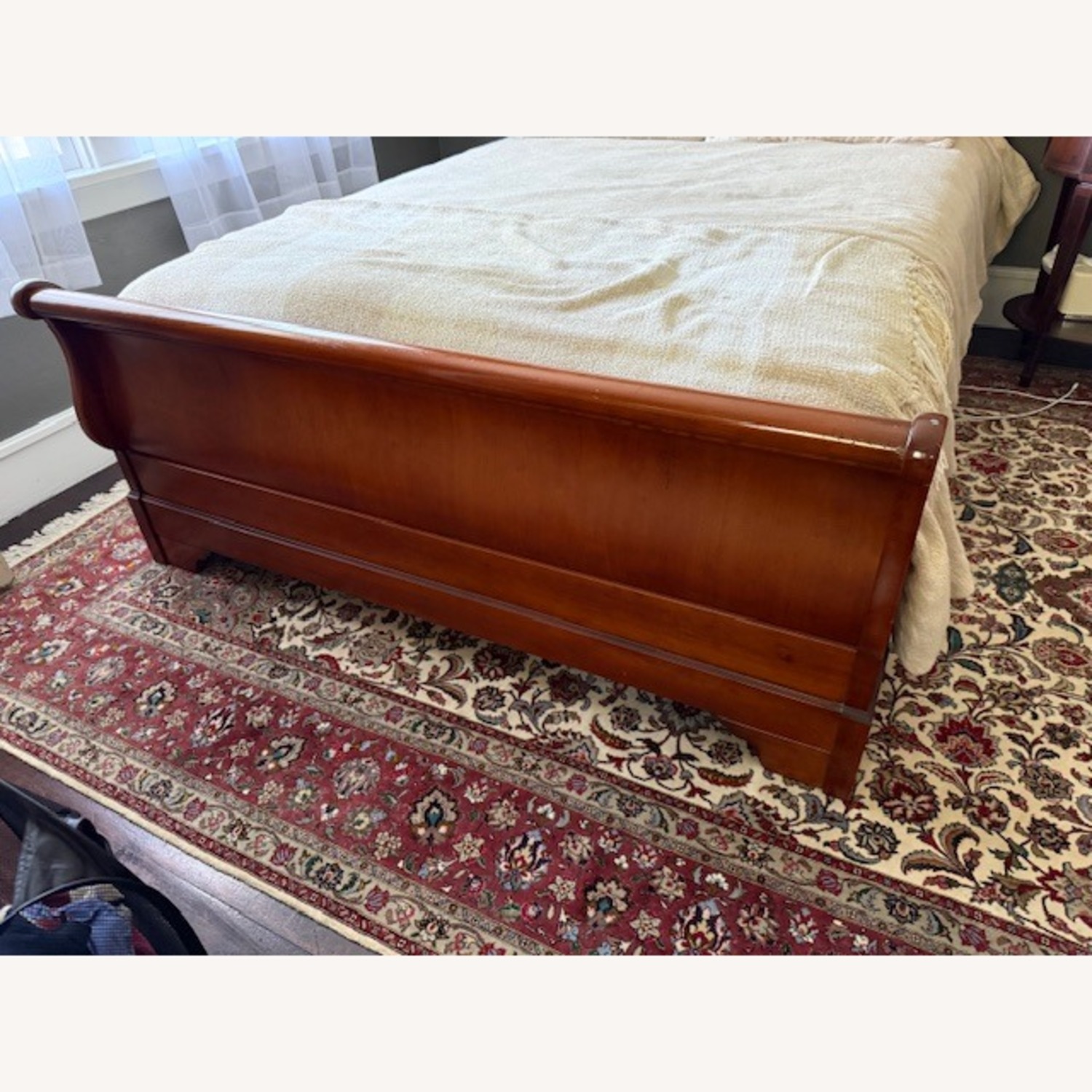 Grange Dark Brown Wood Queen Bed - image-4