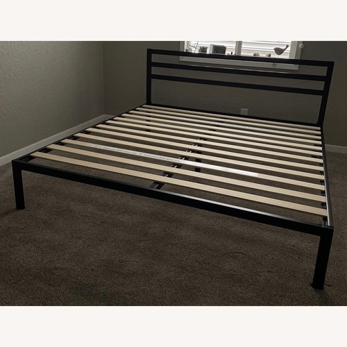 Used ZINUS Mia Metal Platform Bed Frame for sale on AptDeco