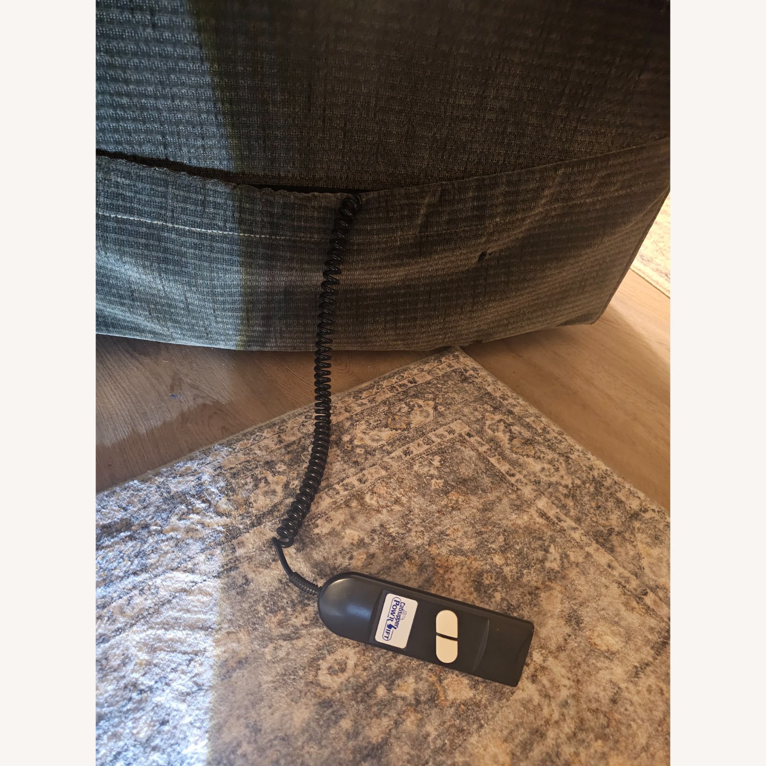 Catnapper Fabric Lift Recliner Olive Green - image-23