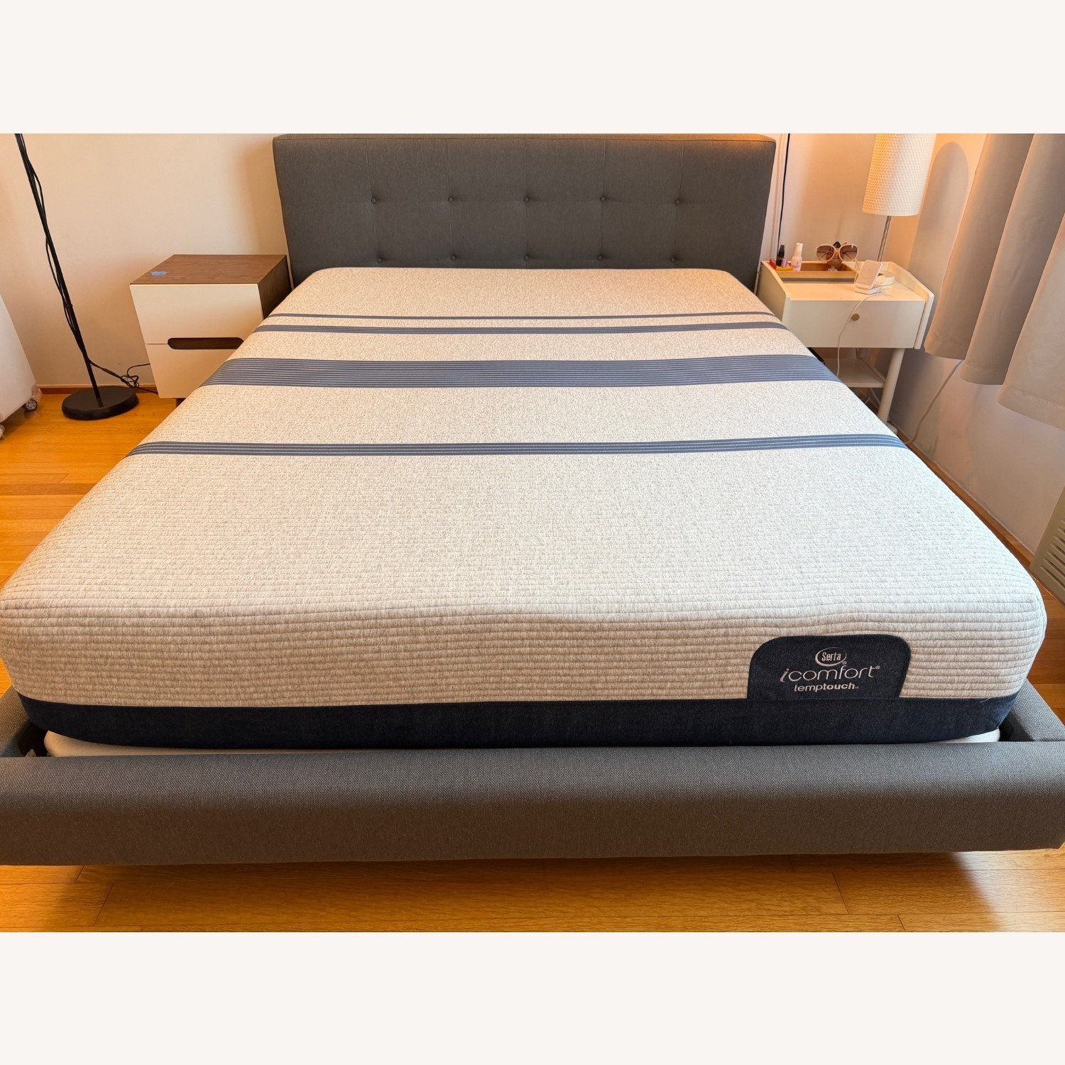 Crate & Barrel Tate Upholstered Queen Bed 38" - image-2