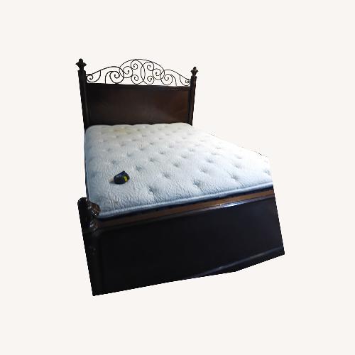 Used Vintage Universal Furniture Queen Bed for sale on AptDeco