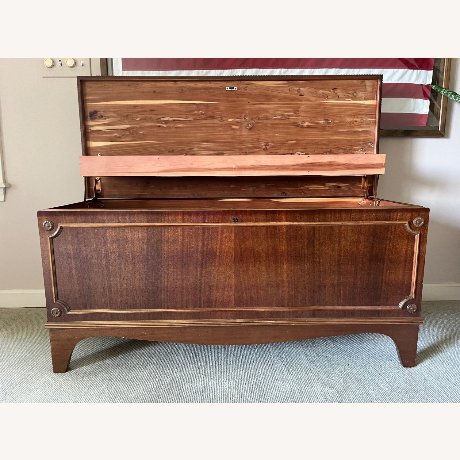 Vintage/Antique Finds Dark Brown Wood Chest - image-2
