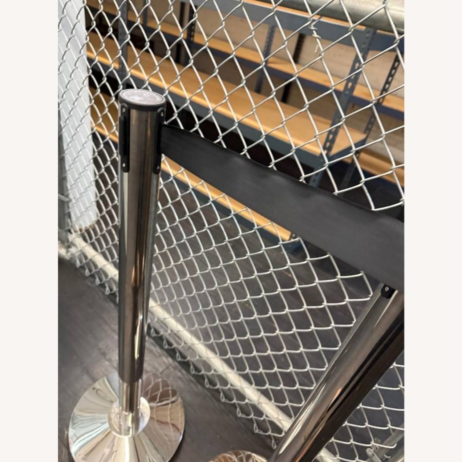 Modern Metal Décor - image-5