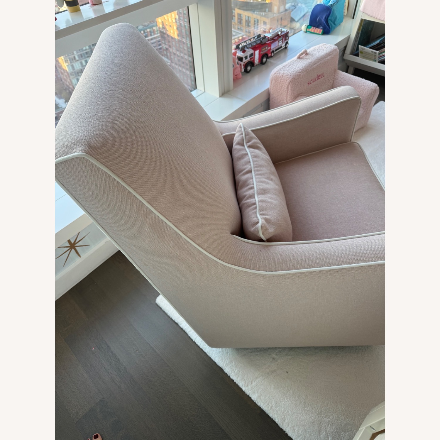 Monte Design Pink Fabric Nursing Chair - image-3