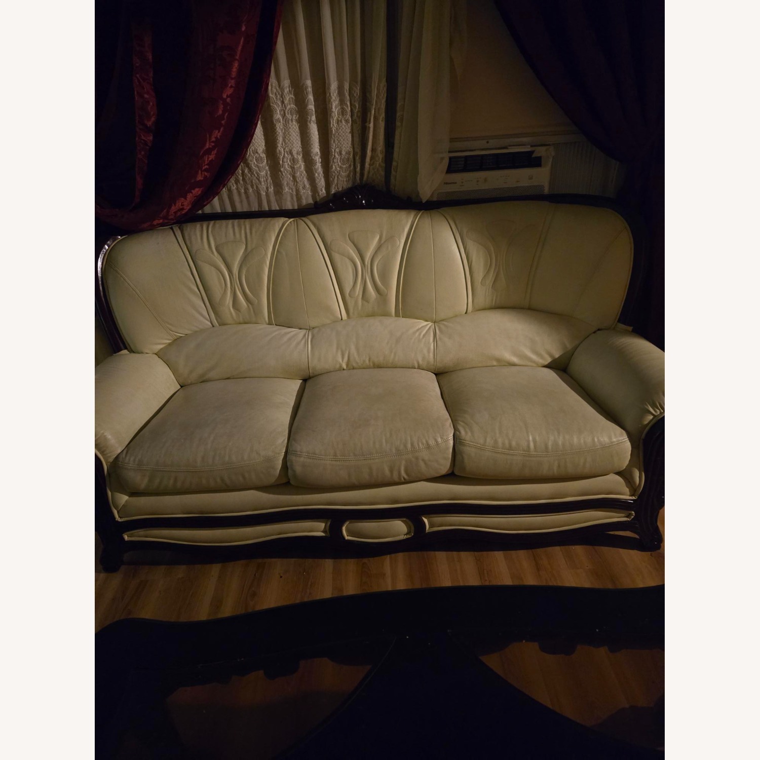 Vintage/Antique Finds White Leather 3 Seater Sofa - image-1