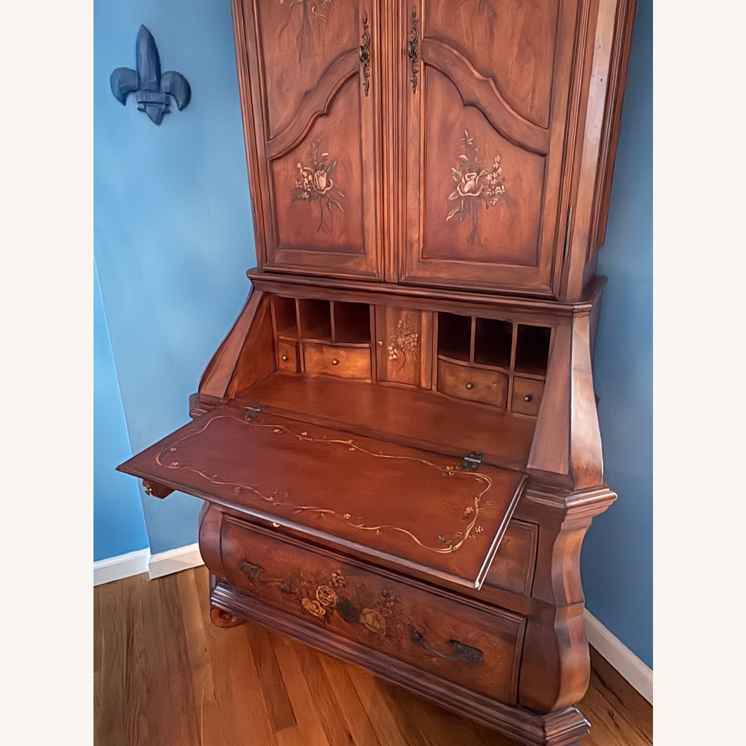 Ethan Allen Tuscany Bombay Dark Brown Wood Desk - image-5