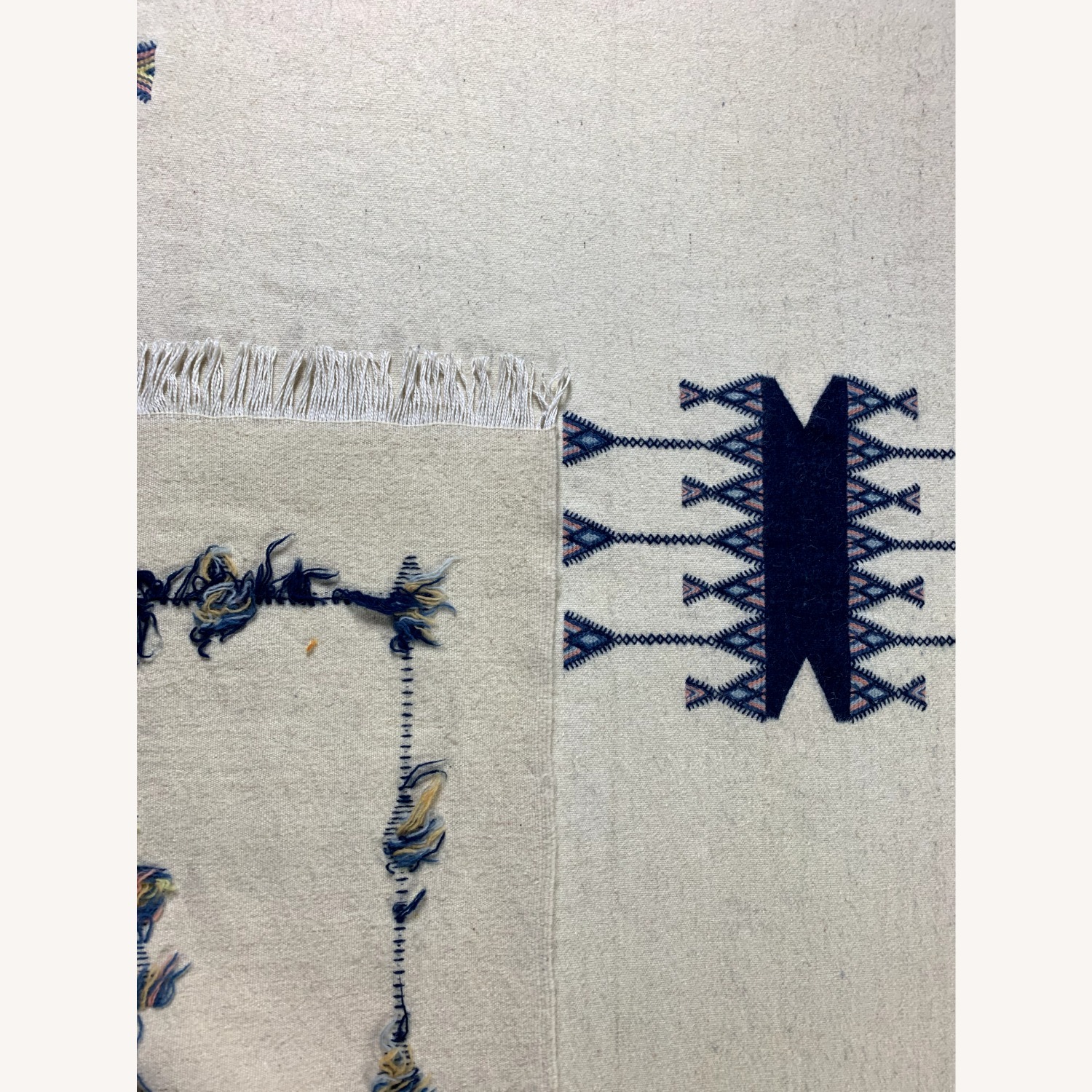 White Wool Area Rug 4.5' x 6.5' (Kilim) - image-2