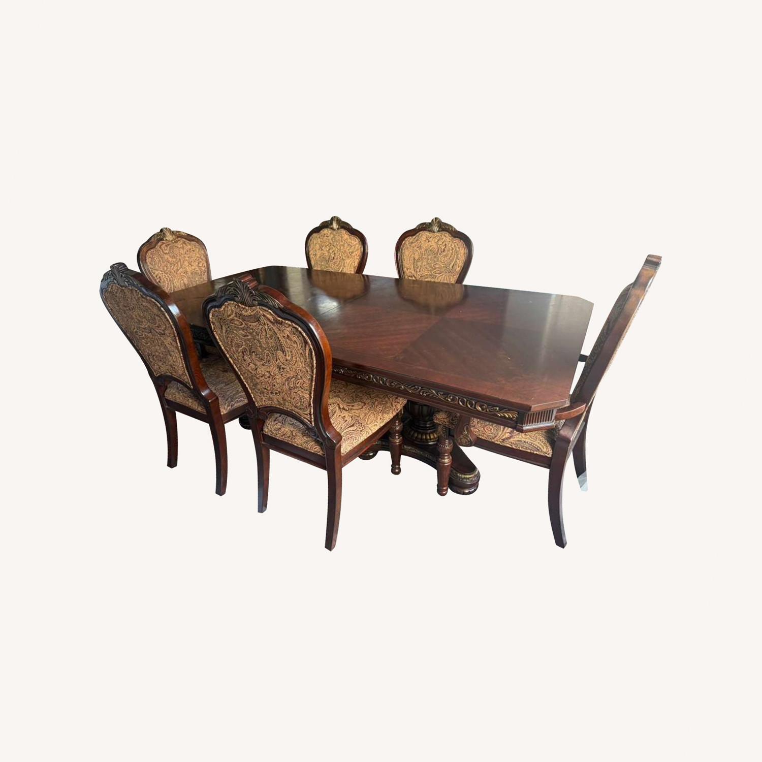 Raymour & Flanigan Dining Chairs - image-0