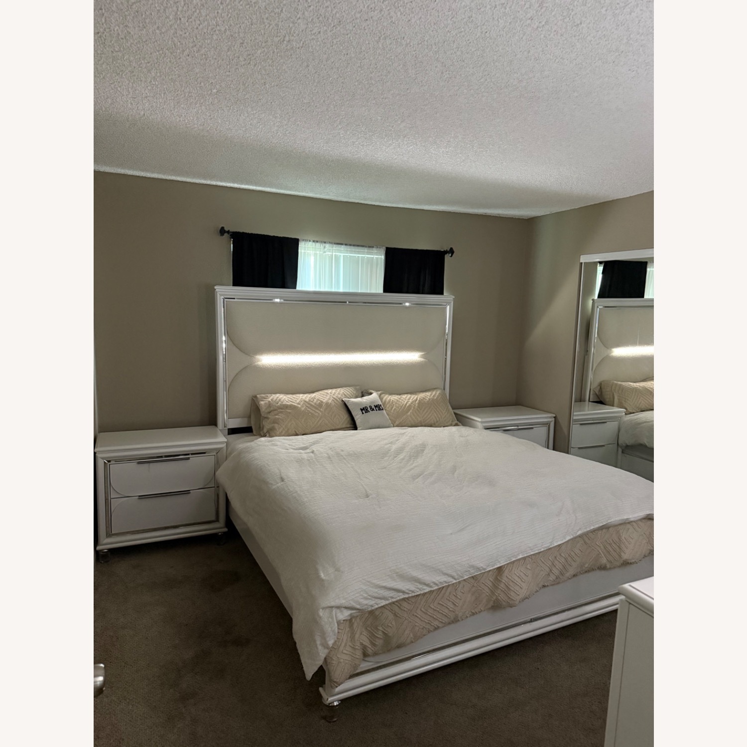 White Wood King Bed - image-1