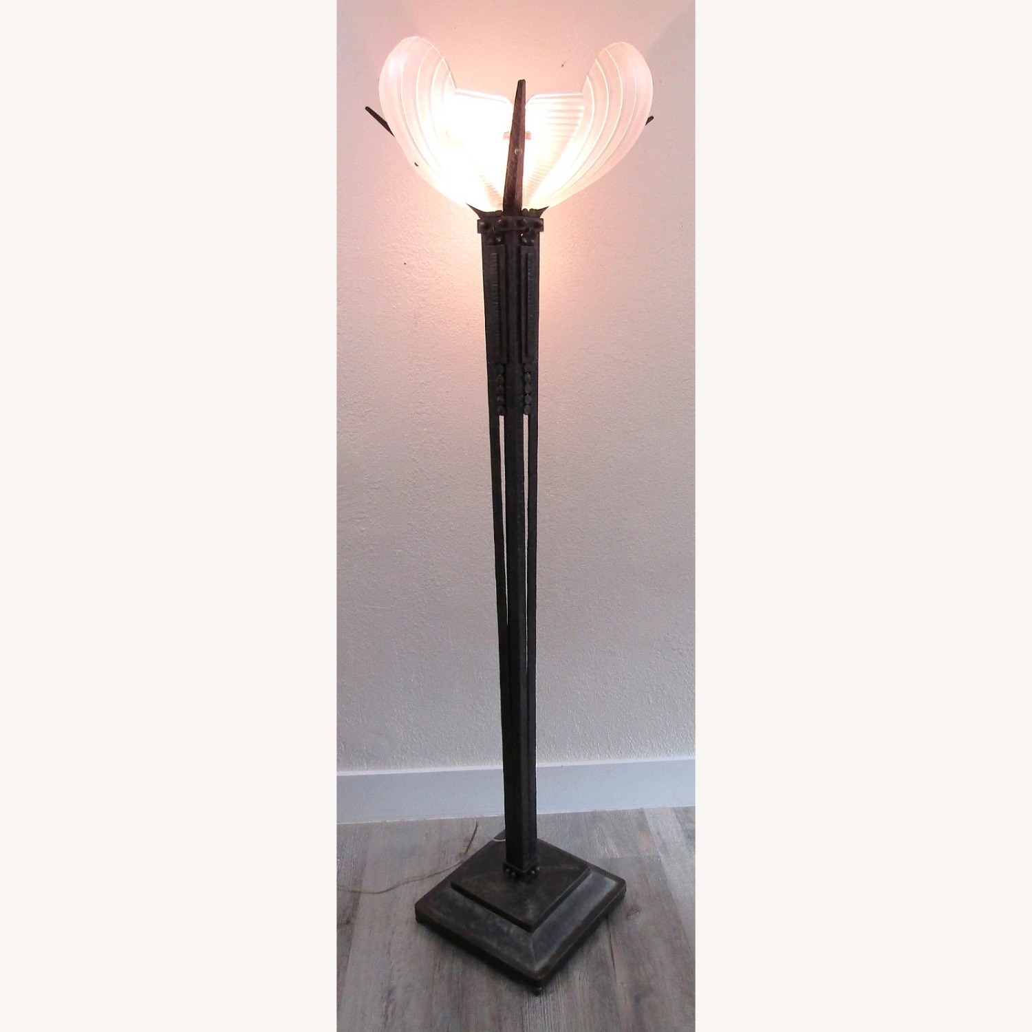 French Art Deco Atelier Petitot Bronze Floor Lamp - image-18