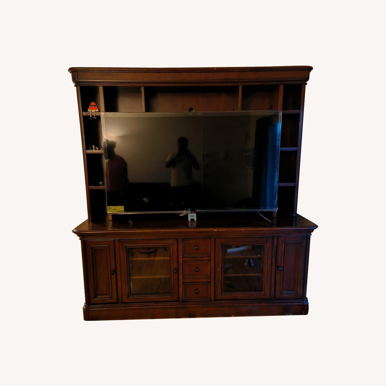 Entertainment Unit - image-0