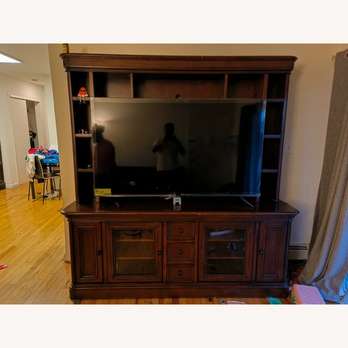 Used Entertainment Unit for sale on AptDeco