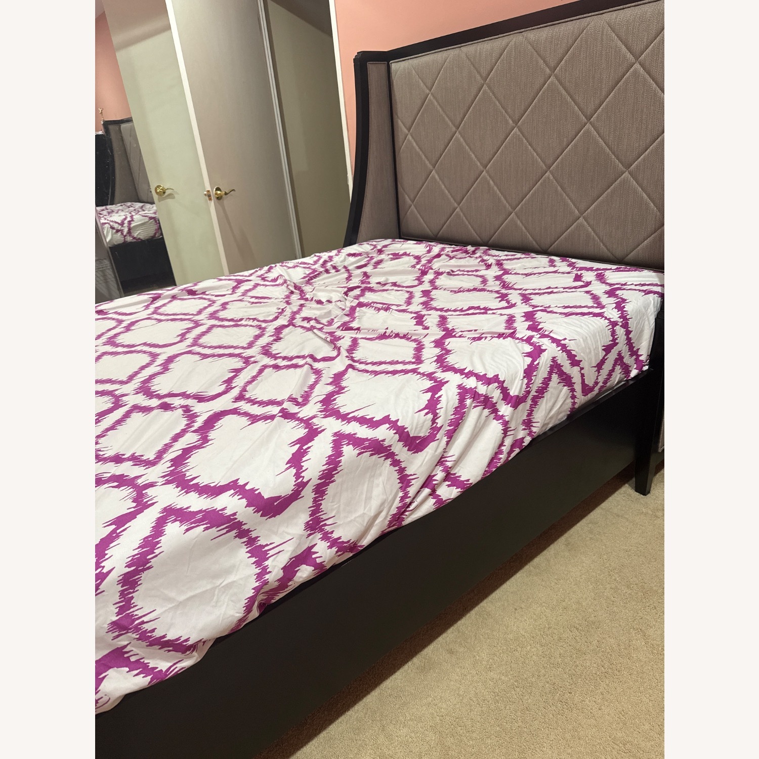 Raymour & Flanigan Milena Black Queen Bed - image-2