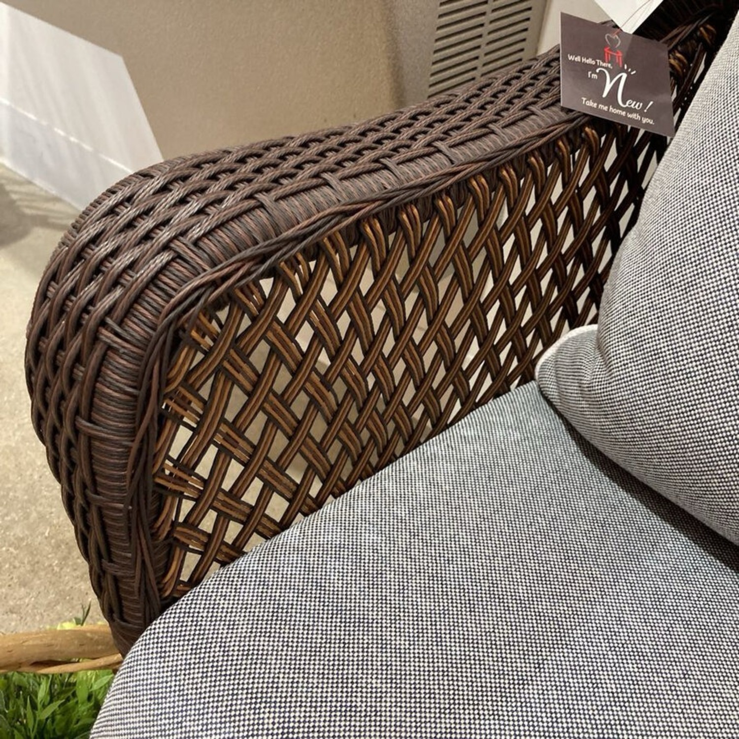 Lloyd Flanders Grand Traverse Dining Armchair - image-5