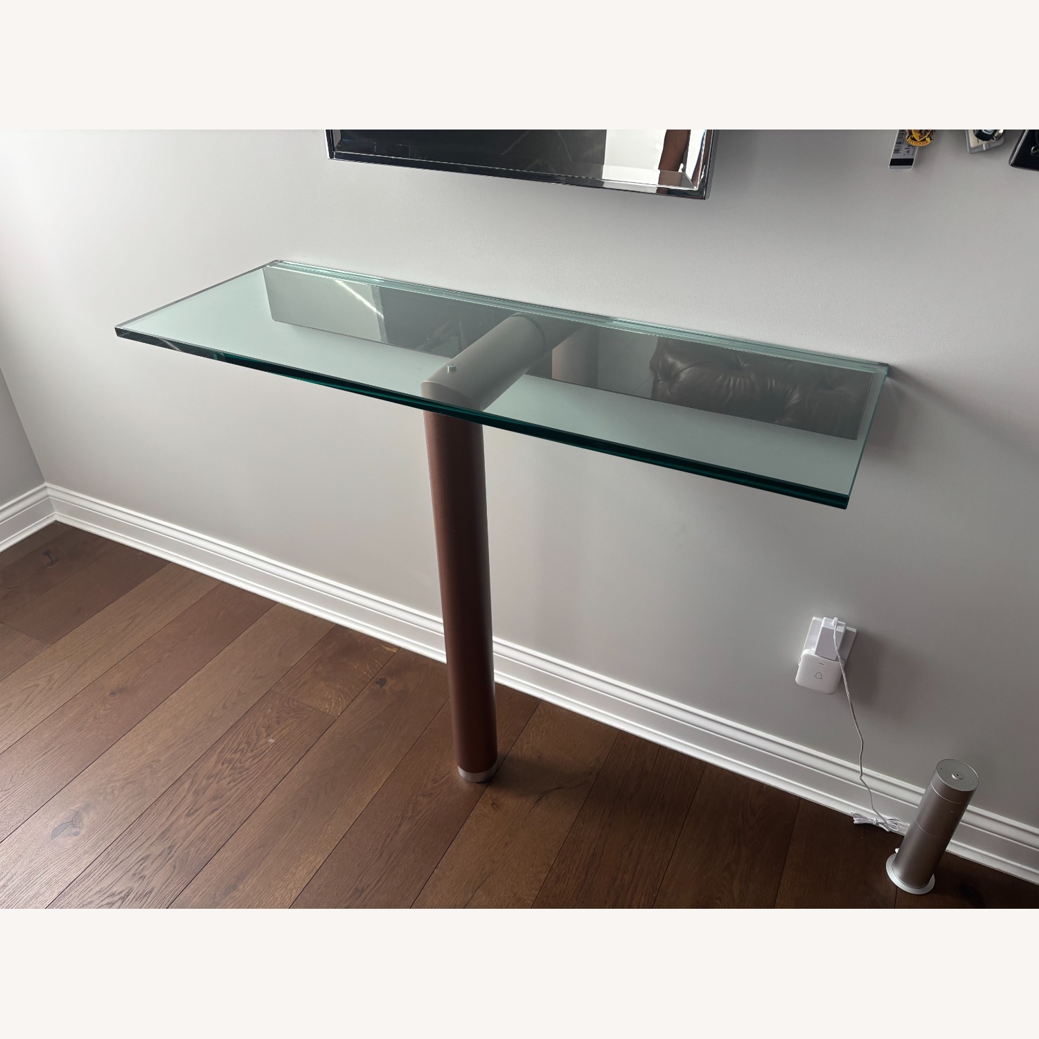 Art Deco Rose Gold Glass Décor - image-1