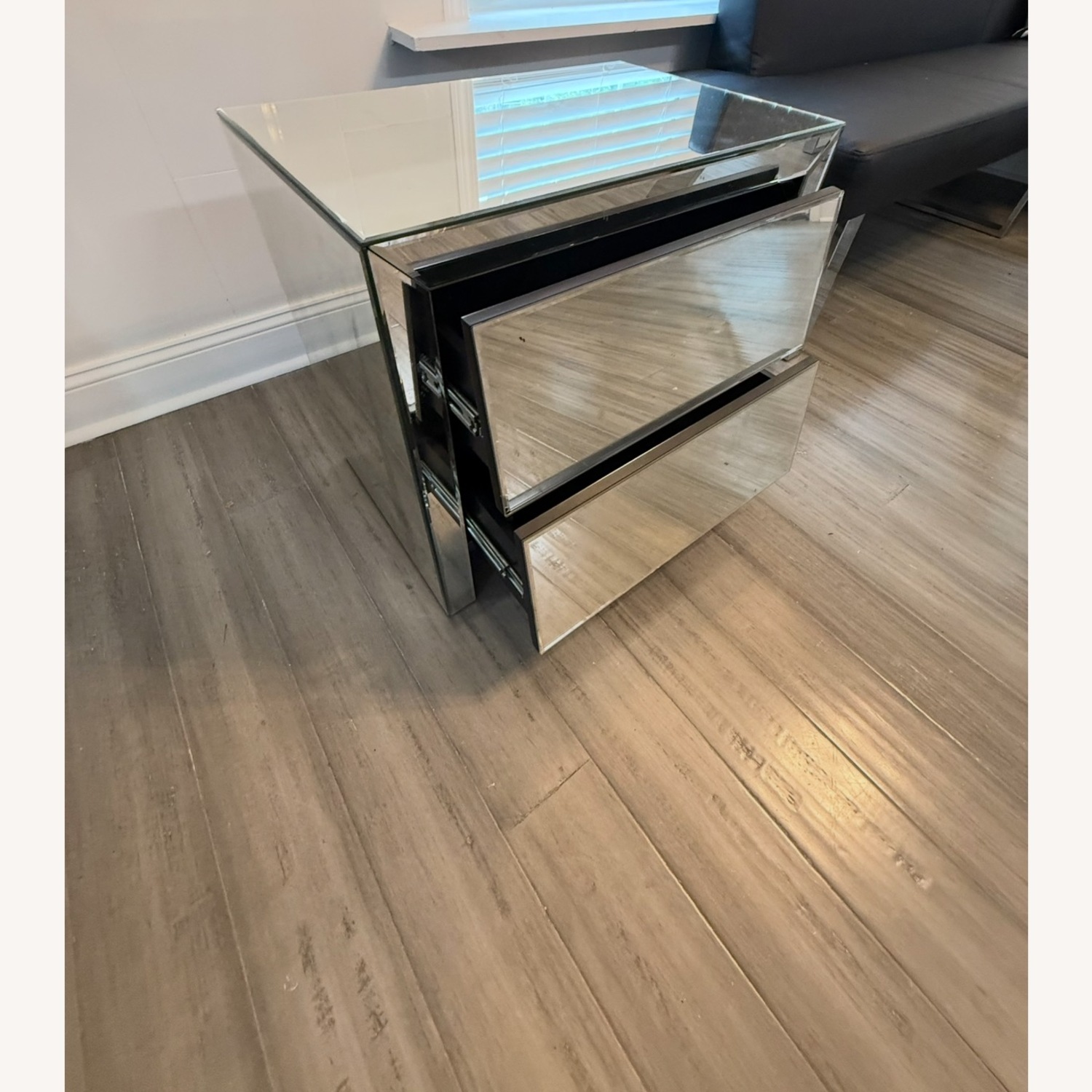 Modani Glass Nightstand - image-2