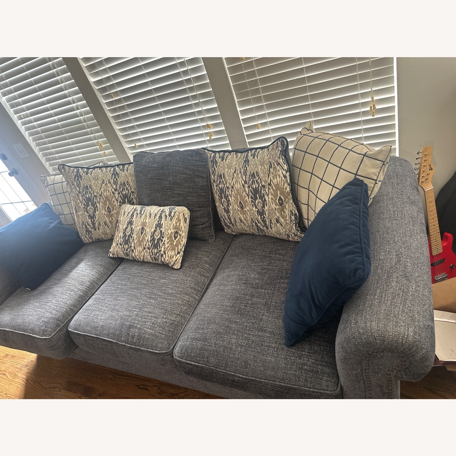 Rooms To Go Navy Blue Fabric 3+ Seater Sofa - image-2