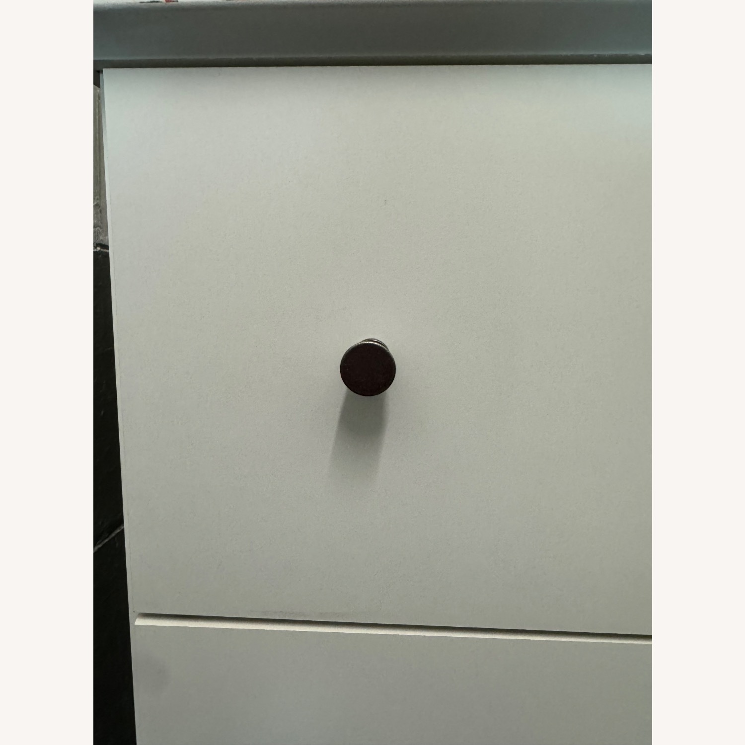 Ashley Furniture Bostwick Shoals 5 Drawer Chest of Drawers - image-6